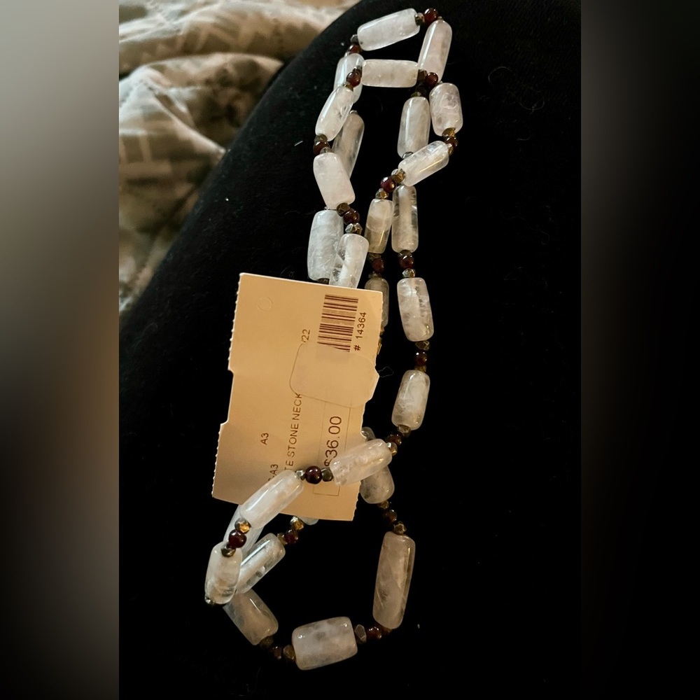 Necklace - Picture 2 of 3